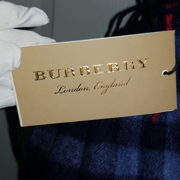Authentic Burberry Scarf Navy Blue - Picture 6 of 8